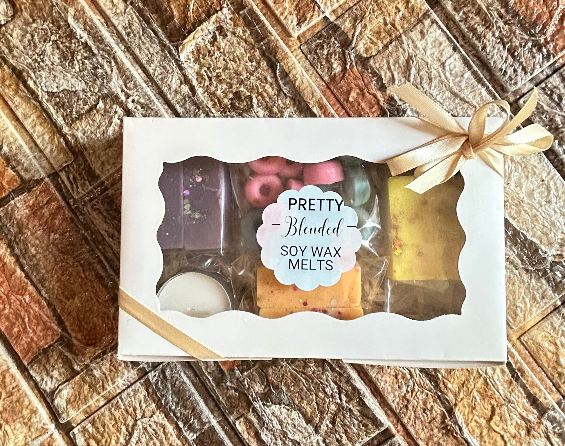 Mixed Scents Soy Wax Melts Gift Box Cyprus Pretty Blended